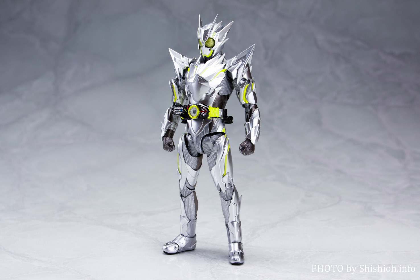 レビュー】 S.H.Figuarts 仮面ライダーゼロワン メタルクラスタホッパー