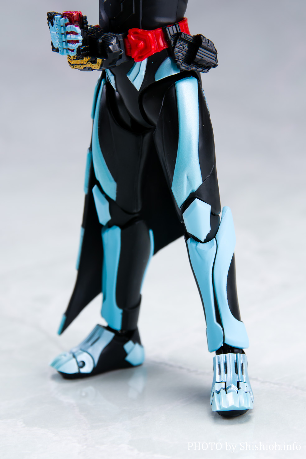 レビュー】S.H.Figuarts 仮面ライダーセイバー プリミティブドラゴン