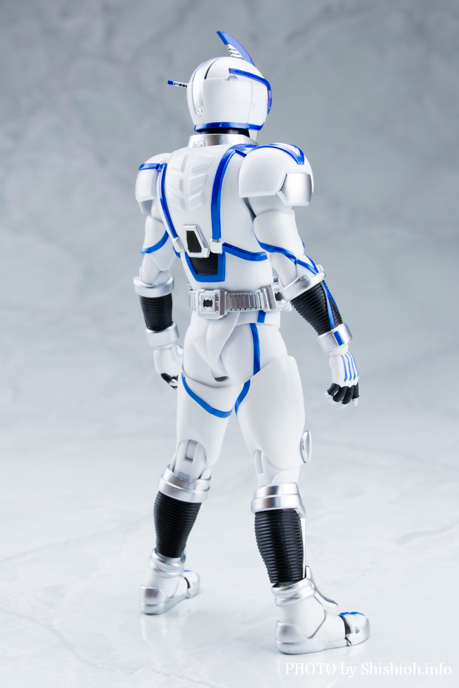 レビュー】S.H.Figuarts（真骨彫製法） 仮面ライダーサイガ