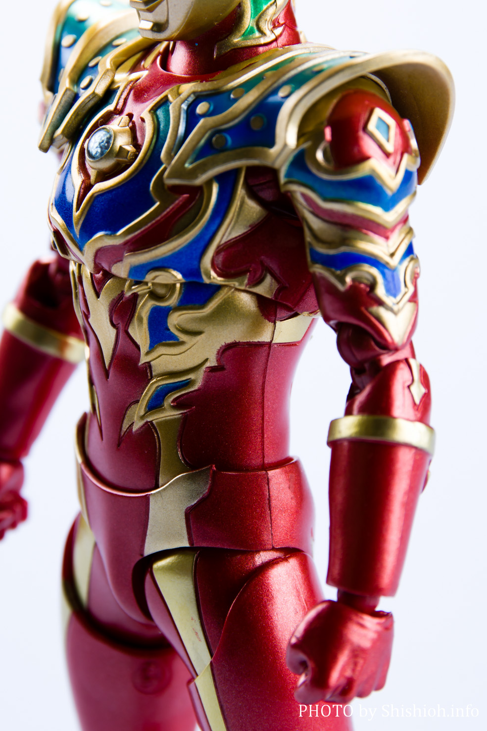 レビュー】S.H.Figuarts ウルトラマンタイガ トライストリウムレインボー