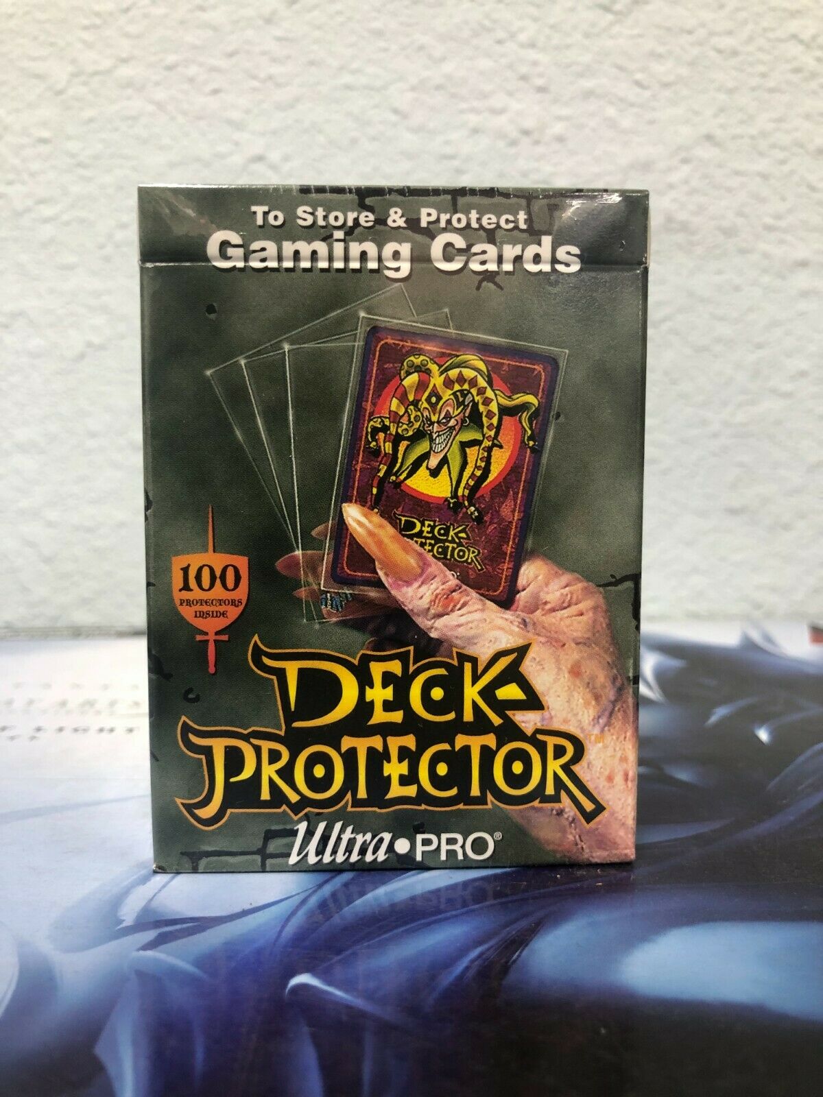 1995 REMBRANDT Ultra PRO Deck Protector Pack of 100 Sleeves – Toystops
