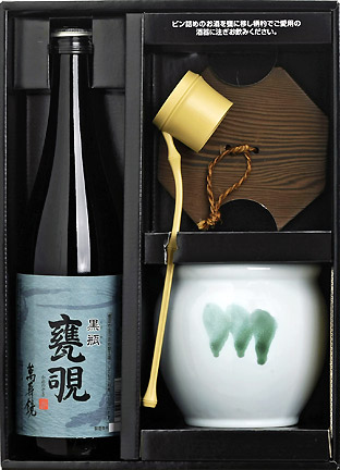 楽天市場】萬寿鏡 マスカガミ 日本酒 甕覗 かめのぞき 黒瓶セット 専用