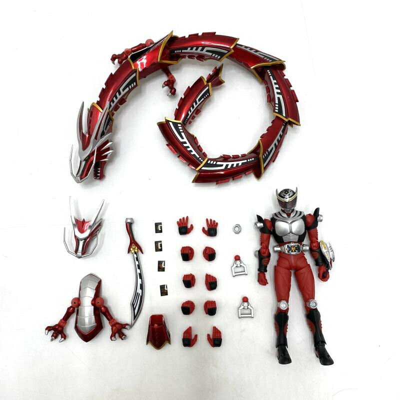 楽天市場】s．h．フィギュアーツ 仮面ライダー龍騎&ドラグレッダー