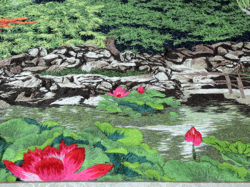 楽天市場】蘇州手刺繍風景画 蓮池と亭 中華インテリア 中国伝統工芸