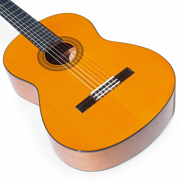楽天市場】YAMAHA ヤマハクラシックギター CG102 ソフトケース付