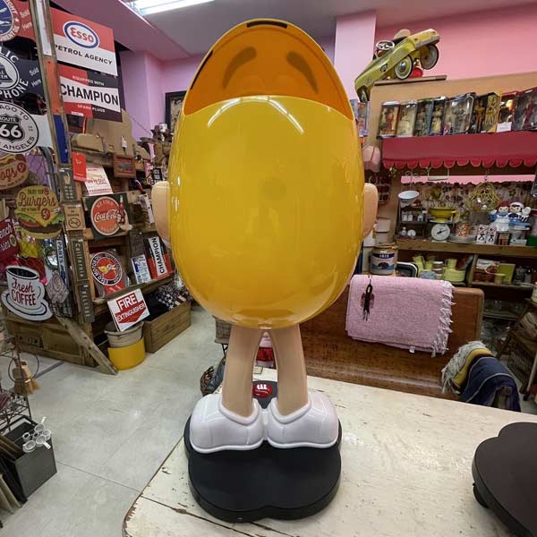 楽天市場】M&M's エムアンドエムズ イエロー 店舗ディスプレイ ビッグ