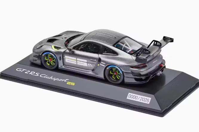 楽天市場】スパーク 1/43 ポルシェ 911 (991 2) GT2 RS クラブスポーツ
