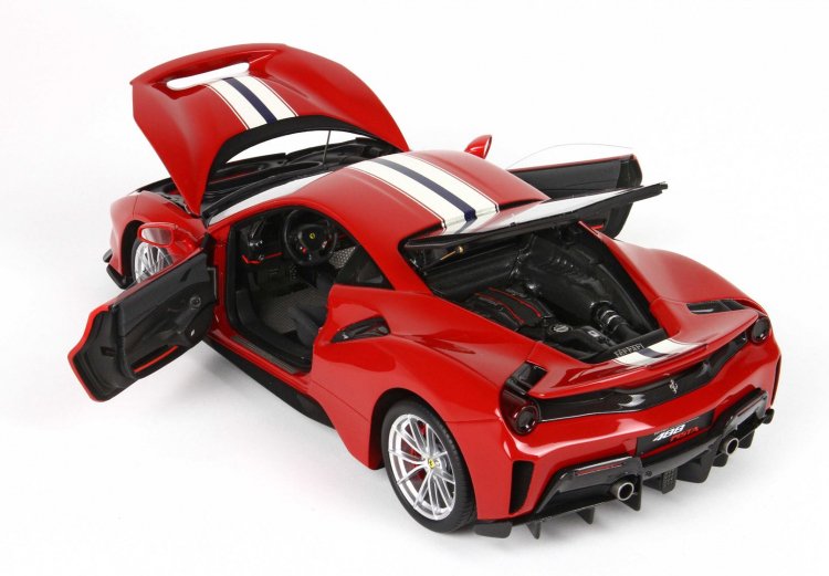 楽天市場】BBR 1/18 フェラーリ 488 Pista metal Rosso Corsa 全開閉