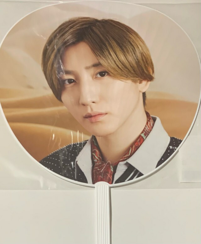 楽天市場】 【新品】2022 SixTONES （ストーンズ)・【公式うちわ】・京
