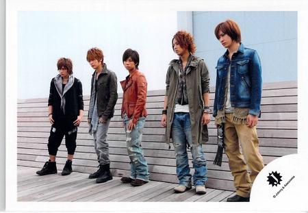楽天市場】 Kis-My-FT2 (キスマイ) ・【公式写真】・集合.・：Jロゴ