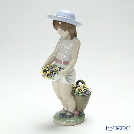 楽天市場】【ポイント10倍】リヤドロ スカートに花いっぱい(スペシャル