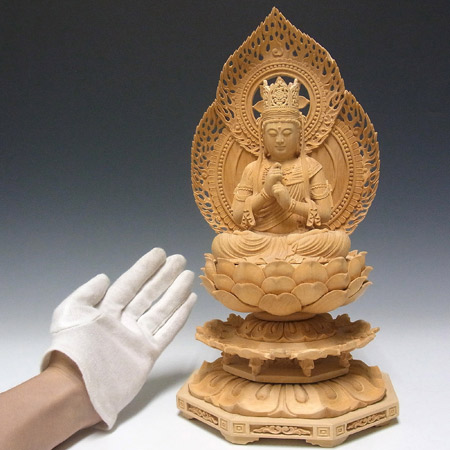 楽天市場】木彫り 仏像 最上彫り 大日如来 坐像 高さ34cm 榧製 [Ryusho