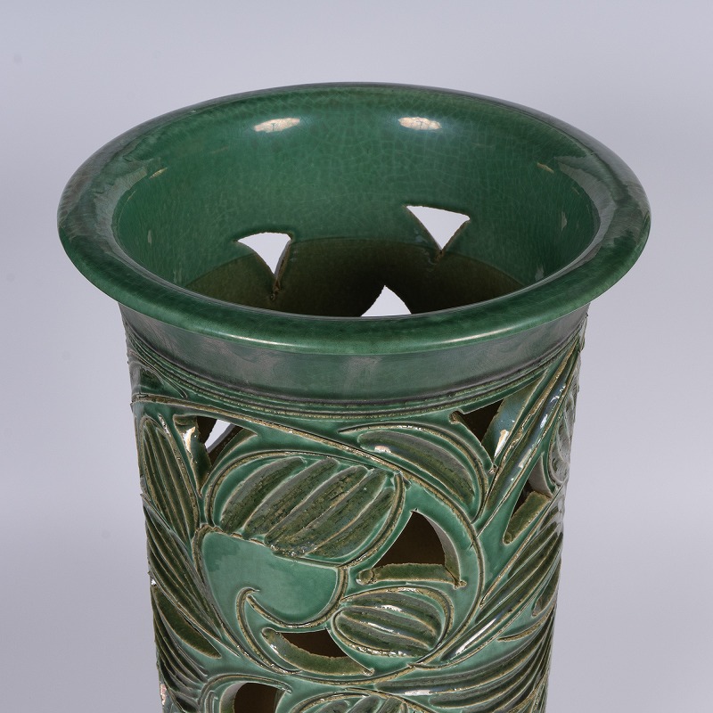 楽天市場】【10%OFF】傘立て 陶器 信楽焼 織部唐草透かし傘立