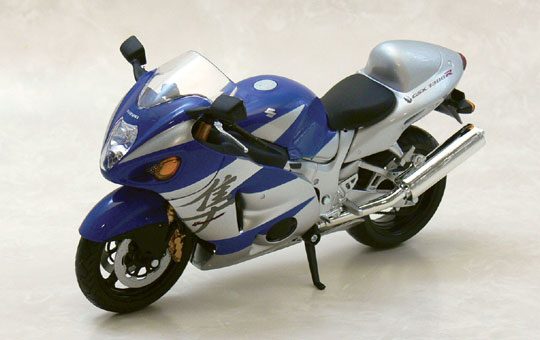 楽天市場】アオシマ プラモデル 1/12 完成品ダイキャストバイク SUZUKI