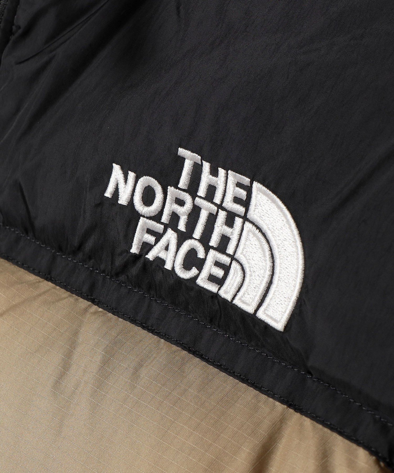 ぬんページ SHIPS｜THE NORTH FACE:<手洗い可能>ショート ヌプシ ジャケット
