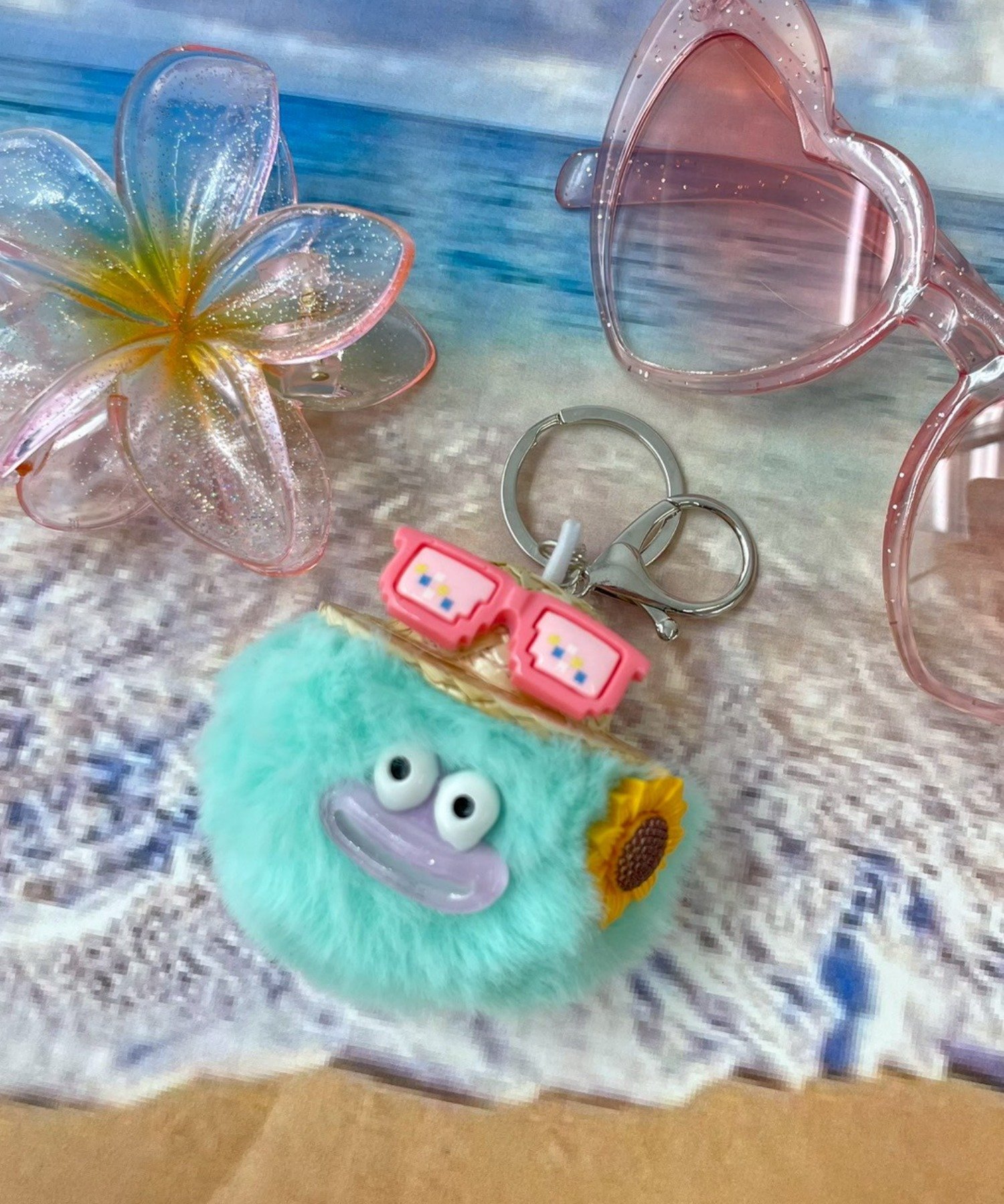 WEGO｜サマバケ麦わらモンスターぬいぐるみキーホルダー | Rakuten