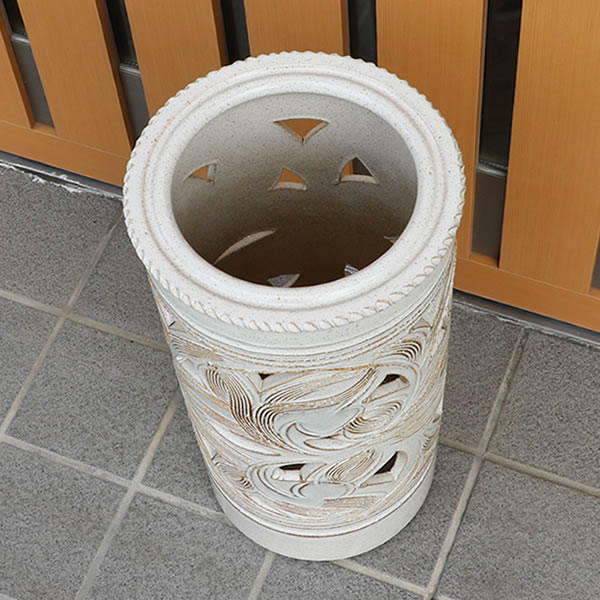 楽天市場】信楽焼 和風 おしゃれ 傘立て 陶器 かさたて 傘入れ