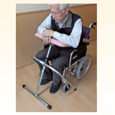 楽天市場】姿勢補助手すり 楽助さん (トイレ用品 福祉用具 排泄介護
