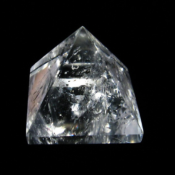 楽天市場】水晶 ピラミッド 置物 虹入り クリスタルクォーツ Crystal