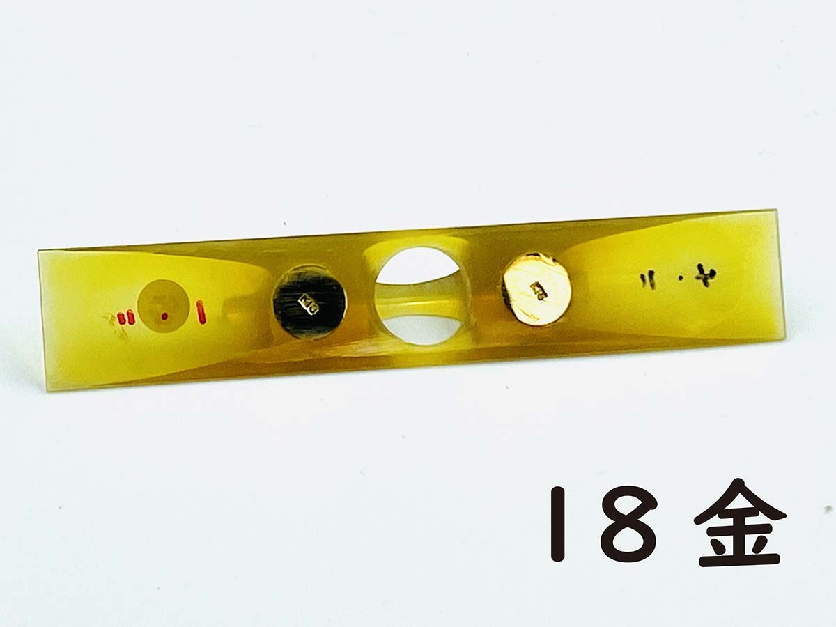 楽天市場】地唄三味線用【 水牛駒 金 】18金 : 三味線shop TRES LINEAS