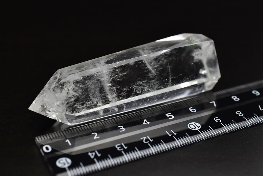 六角柱 水晶 長さ約6.5センチ 太さ約1.5センチ 100カラット 鑑別書付