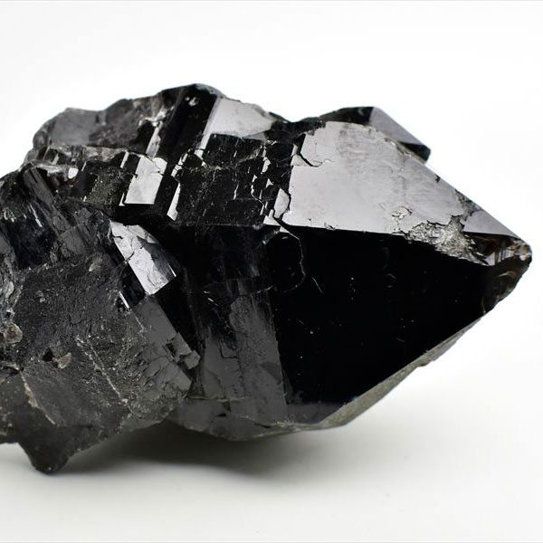 楽天市場】黒水晶 モリオン 単結晶 原石□中国・山東省産□【約825g