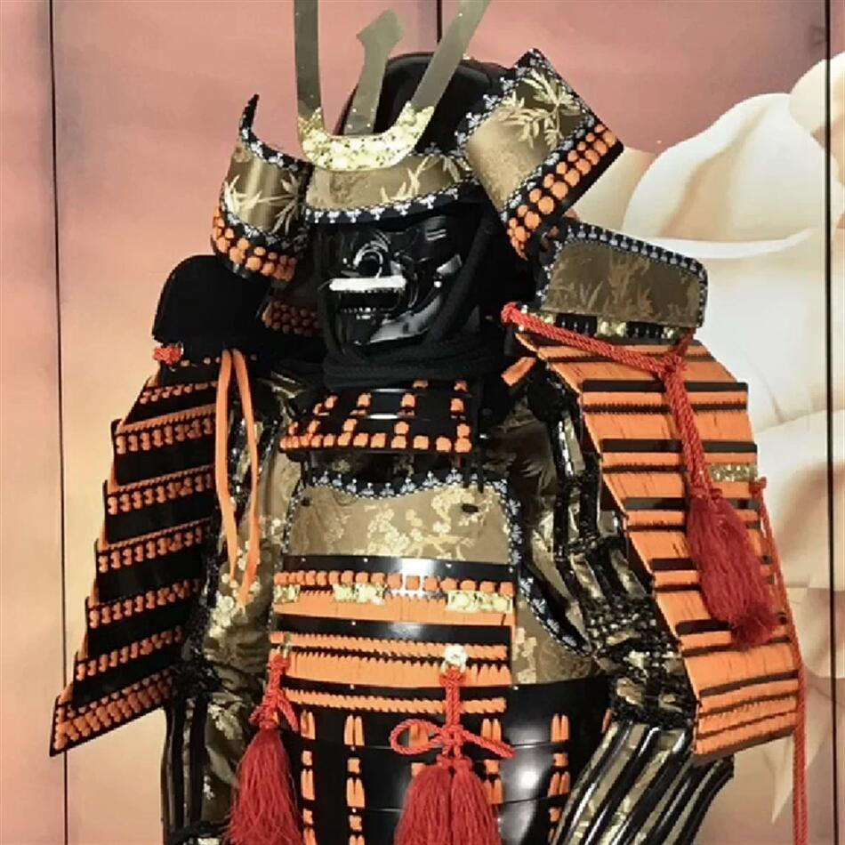 伝統的な日本の武具 鎧 極美品 伝統的な日本の武具 鎧 極美品