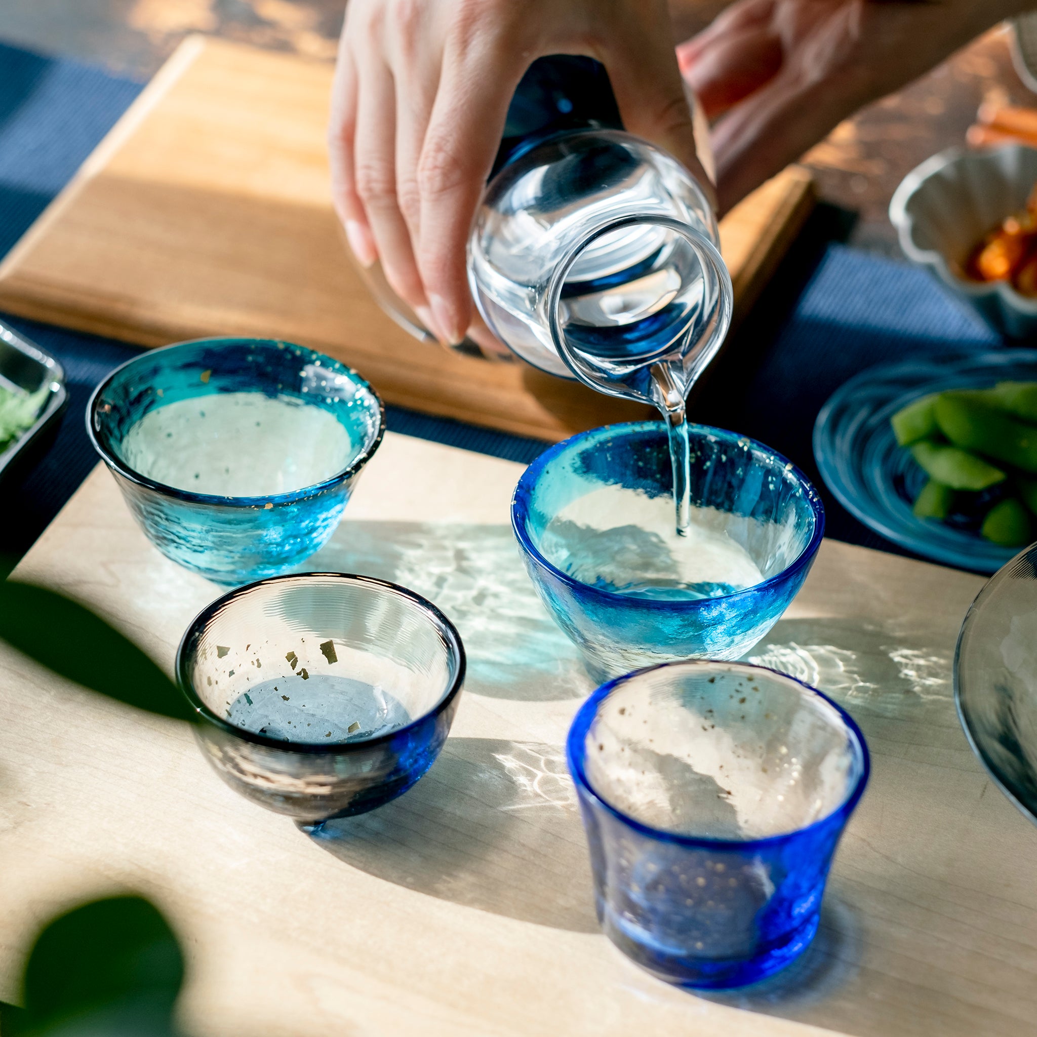 津軽びいどろ あおもりの海 盃 日本海 | 日本酒をより楽しむための