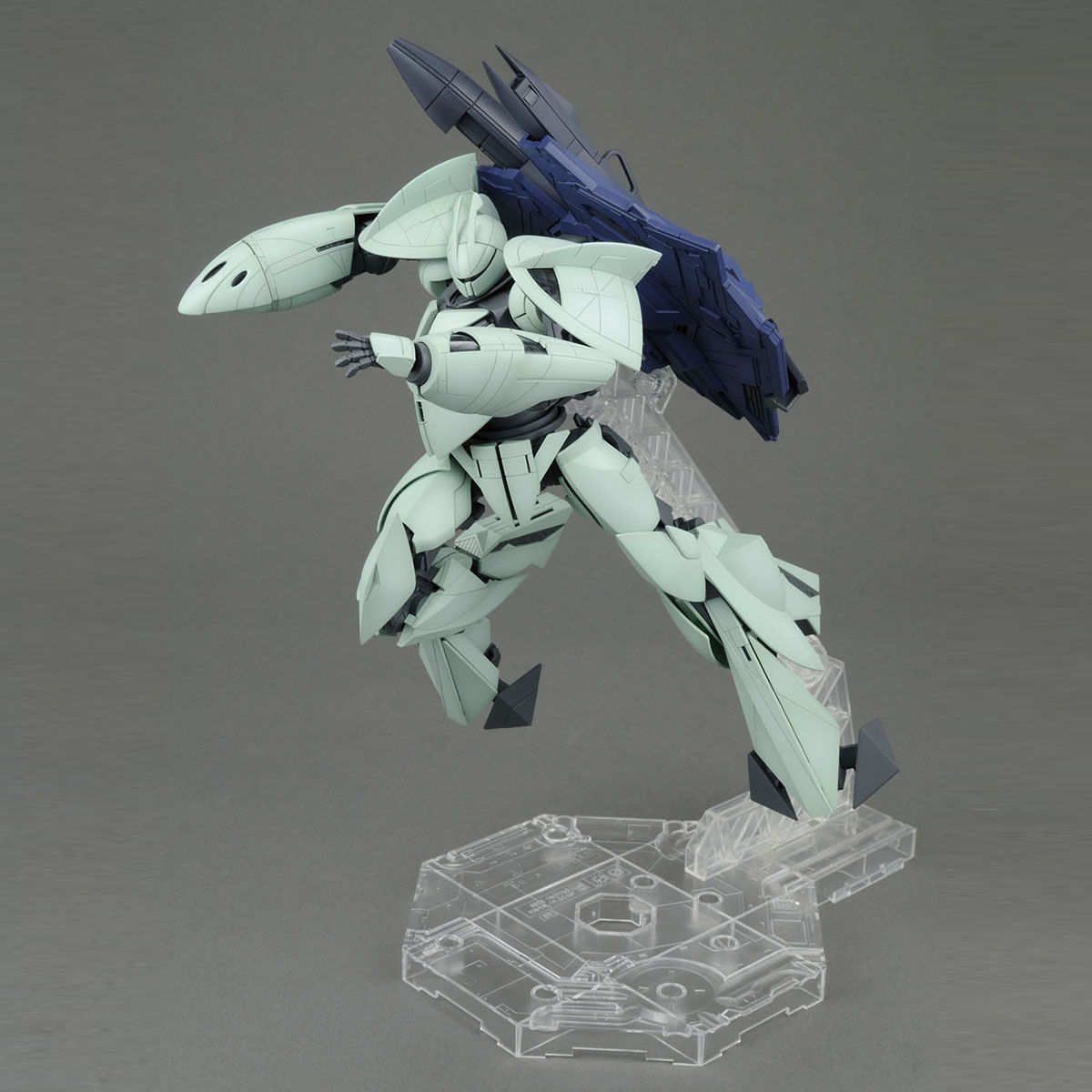 MG 1/100 Concept-X 6-1-2 ターンX【4573102632005】｜バンダイ（BANDAI）