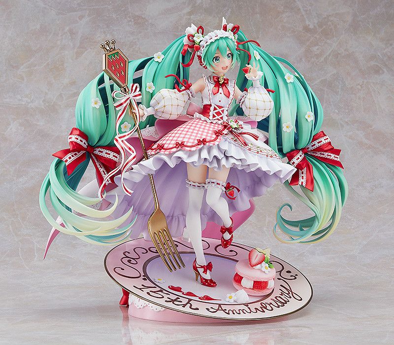 初音ミク 15th Anniversary Ver. 1/7スケール 完成品フィギュア