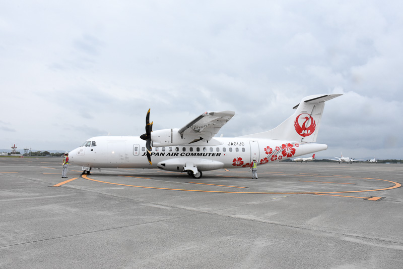 日本エアコミューターと天草エアラインがATR 42-600型機を共用。天草