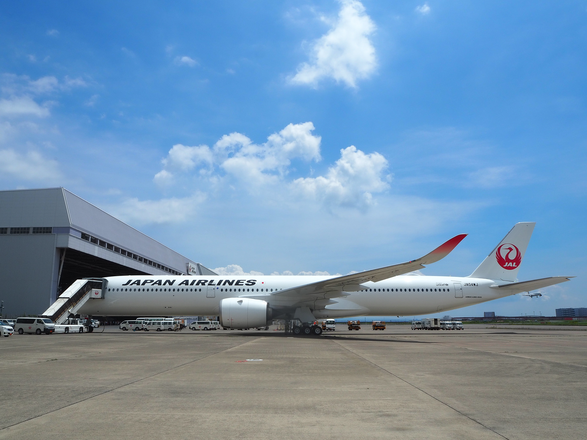 JALのA350-1000、4号機が羽田に到着。ボーイング 777の置き換え進む