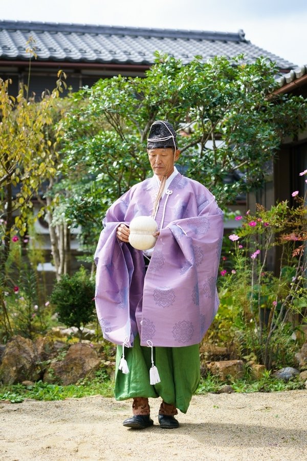 京丹波町が“蹴鞠の里”に！？KEMARI文化を未来へつなぐ鞠師夫婦を訪ねて
