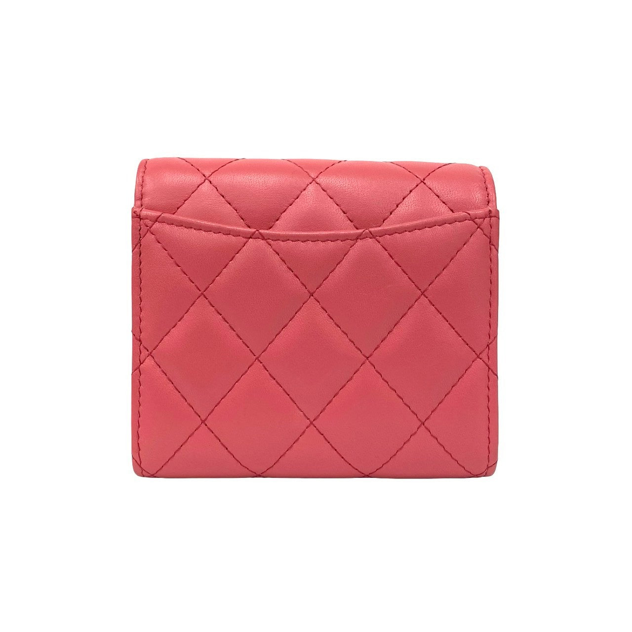 CHANEL – Trip