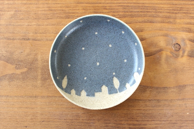 苔色工房】さんのほっこりシロクマシリーズなど新入荷しました