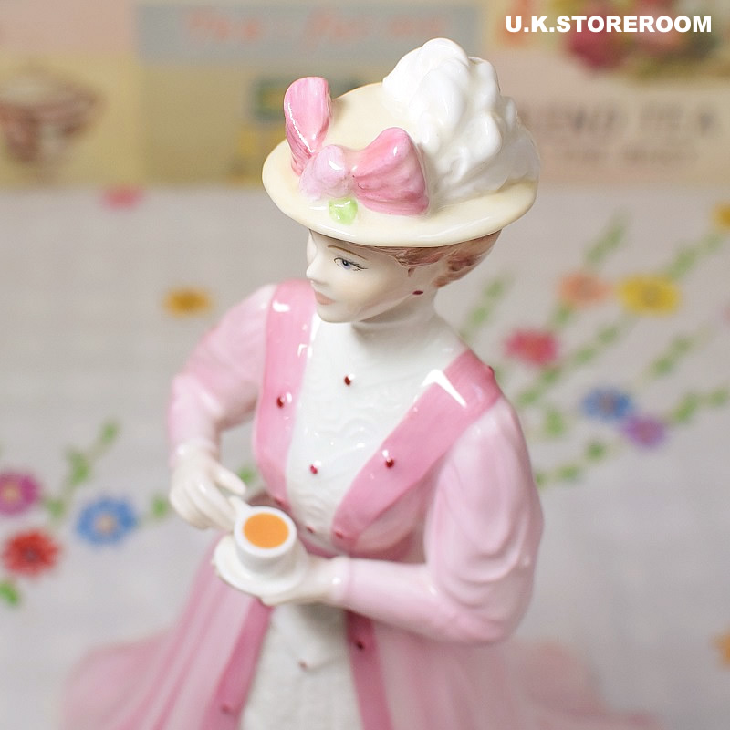 UKストアルームCP039 Coalport コールポート リントンズ フィギュリン