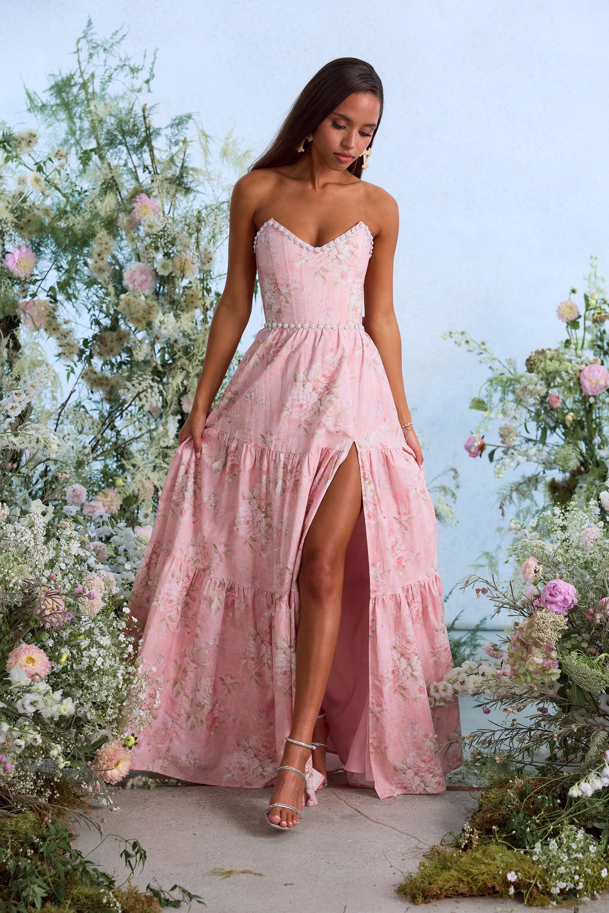 The Vivian Dress in Light Pink Tapestry Rose – V. Chapman