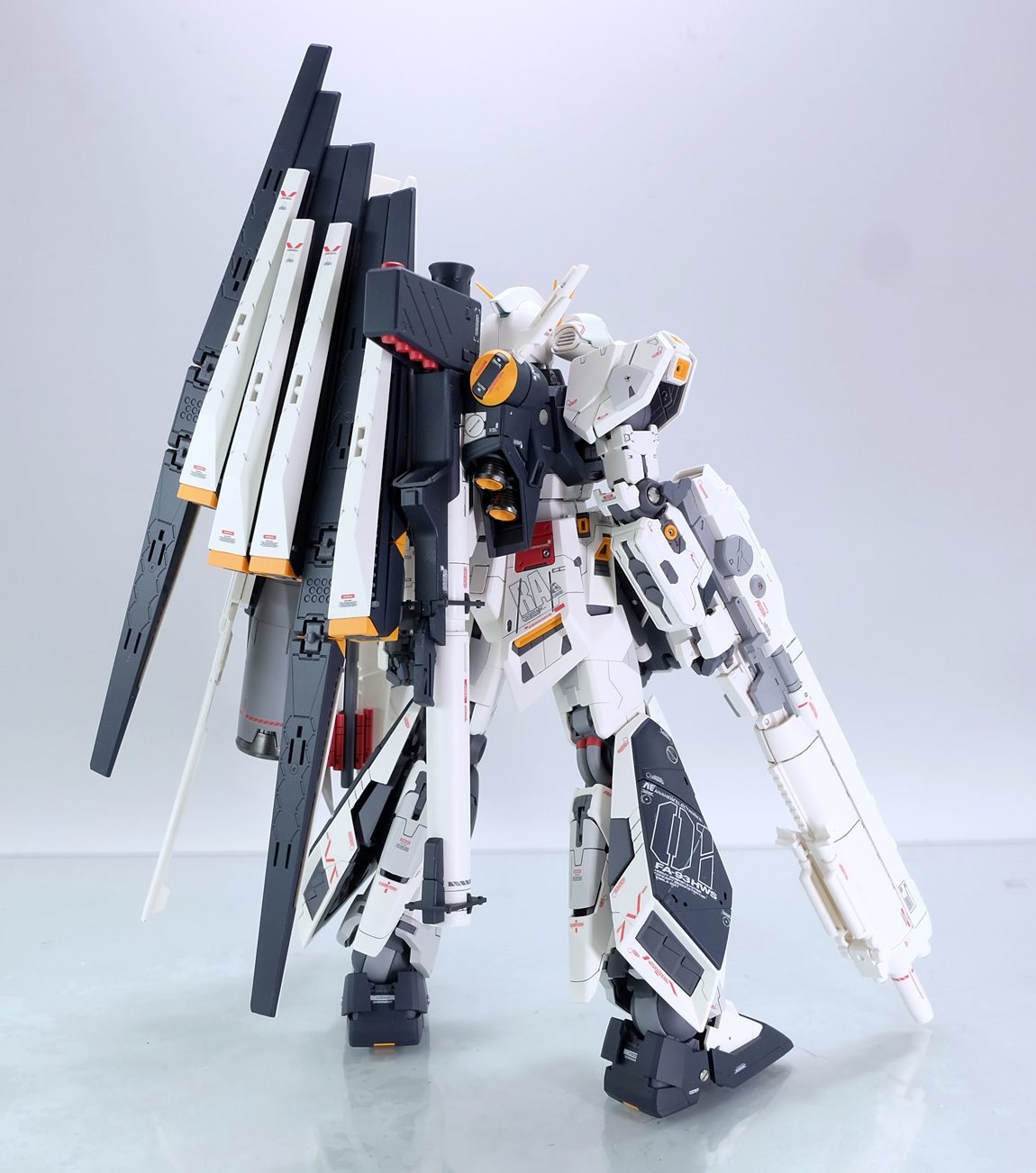 MG νガンダム HWS 完成品
