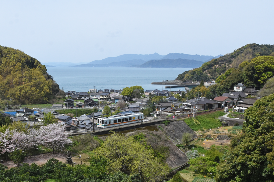 俯瞰の風景 ～ 肥薩おれんじ鉄道（2） － 熊本県芦北町 ／ 旅行記