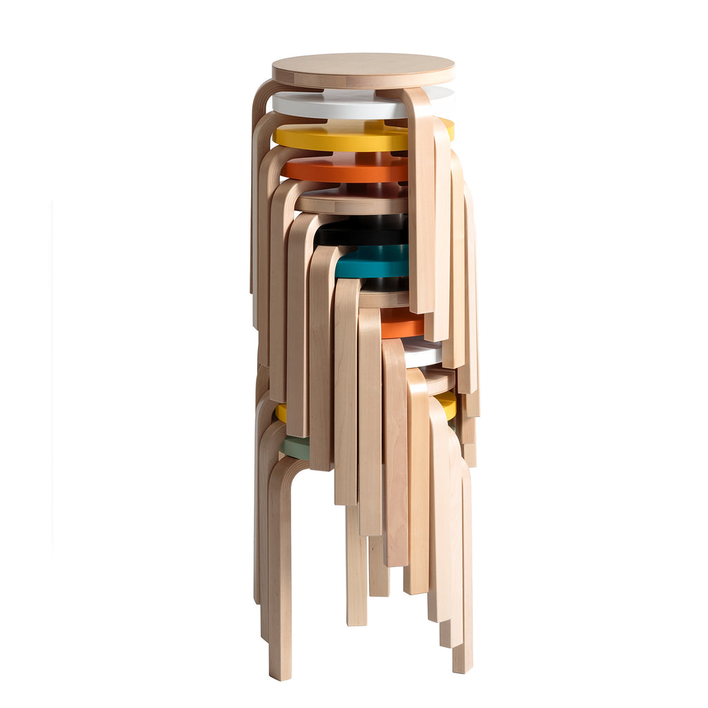 公式】Artek（アルテック）- スツール60 ウォルナットステイン – Artek