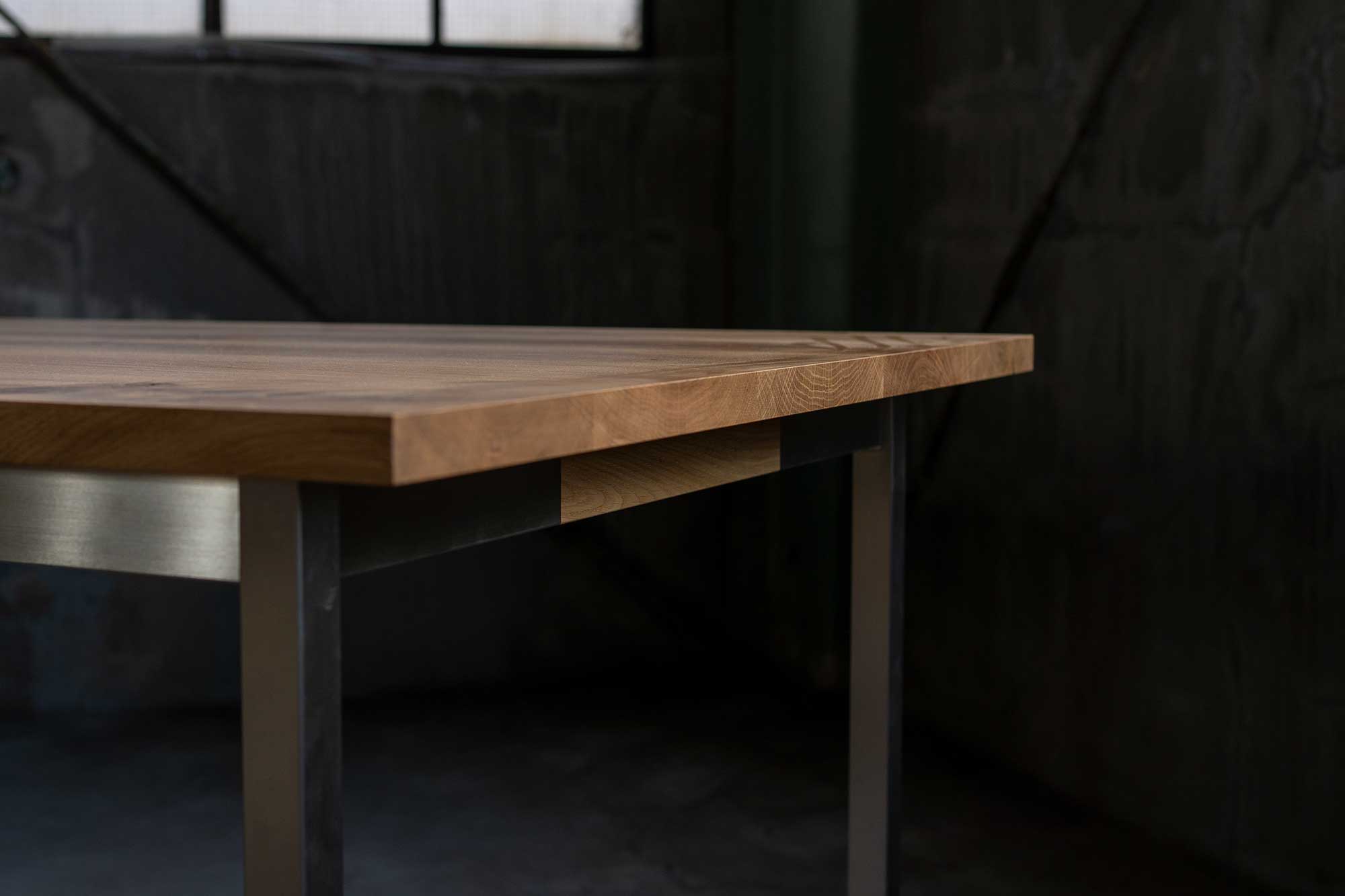 ALTERNATIVE TABLE ／ 無垢天板タイプ│オーダー家具と無垢天板 東京