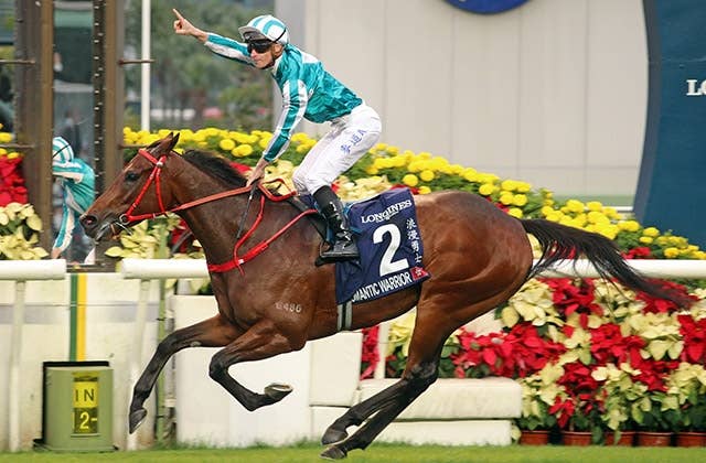 ロマンチックウォリアーが香港C以来の実戦形式、三強対決に向けて再