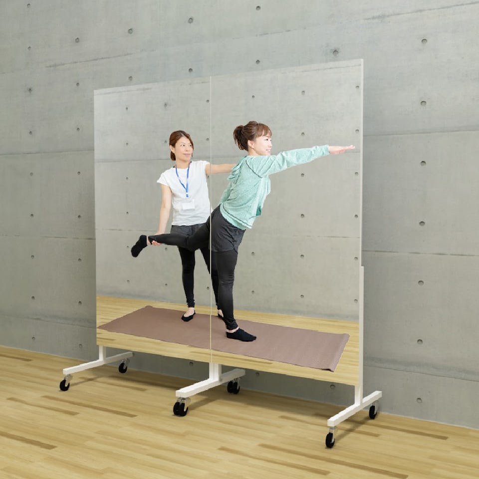 ジム用鏡】大型鏡4選と選び方／フィットネス・トレーニング｜鏡の販売.com