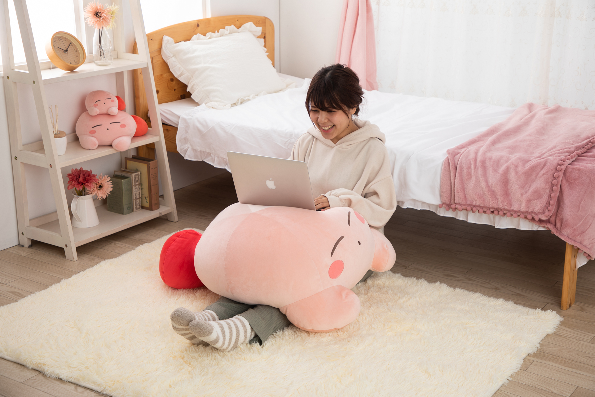 星のカービィ」のぬいぐるみ“すやすやフレンド おうちでリラックス