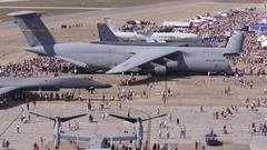 米軍最大の航空機C5ギャラクシー、初飛行から50年 - CNN.co.jp