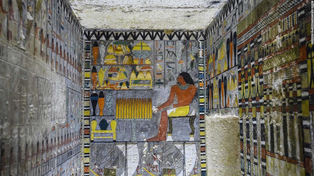 4000年前の貴族の墓を公開、色鮮やかな装飾も エジプト - CNN.co.jp