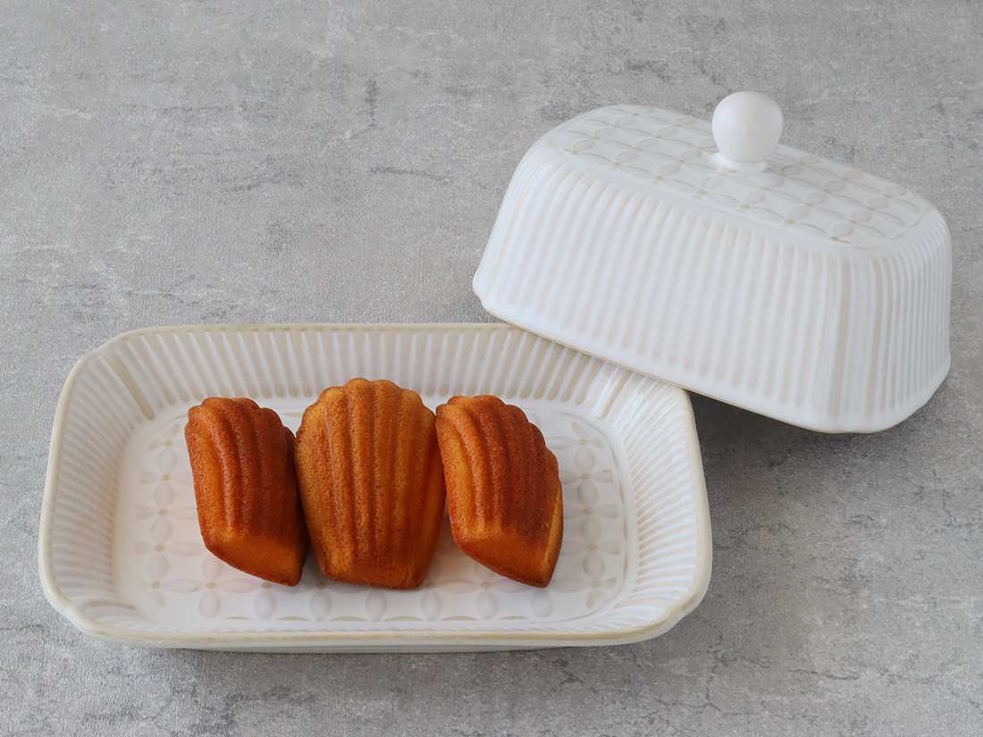 cotta バターケース アンティーク (四角) | 琺瑯・陶器の保存容器 | お