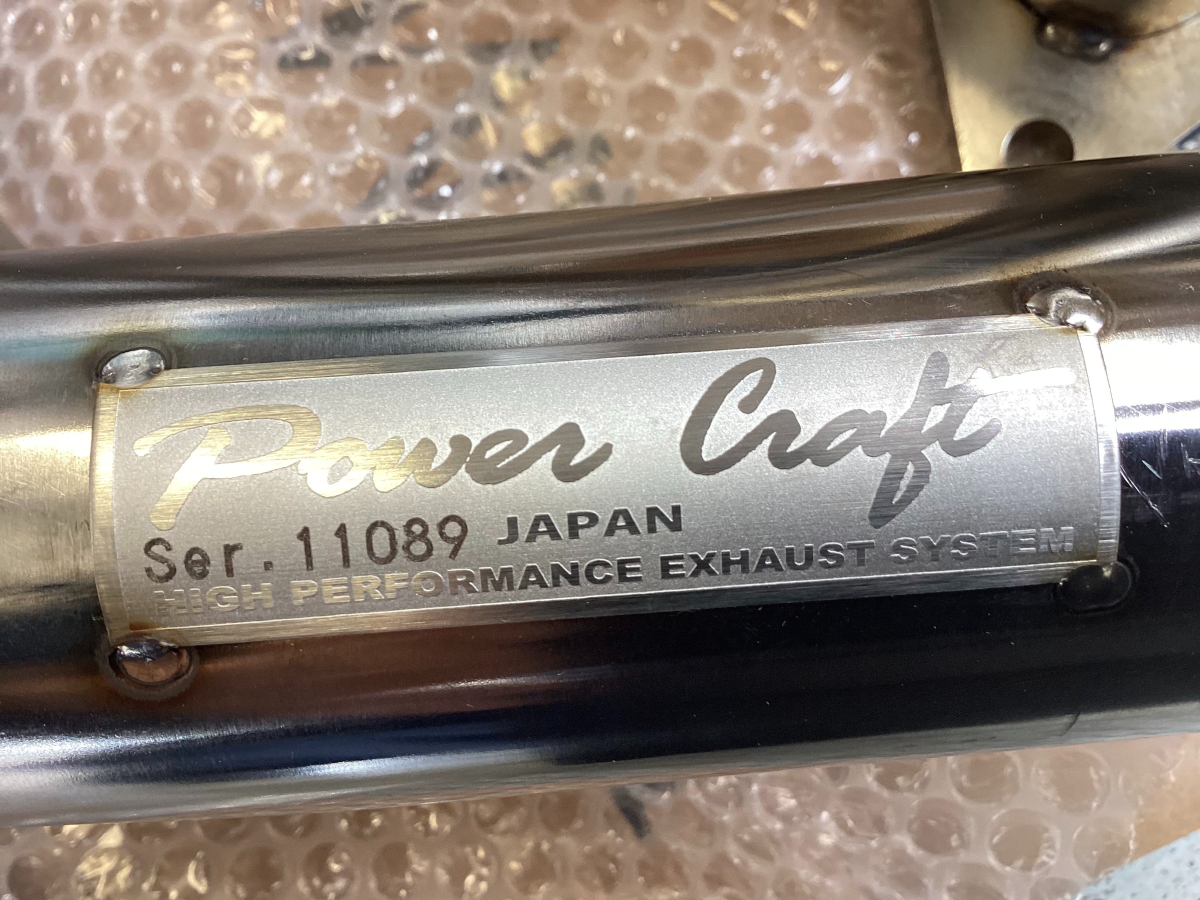 GR86 ZN8 エキゾーストマニホールド＆メタル触媒取り付けます