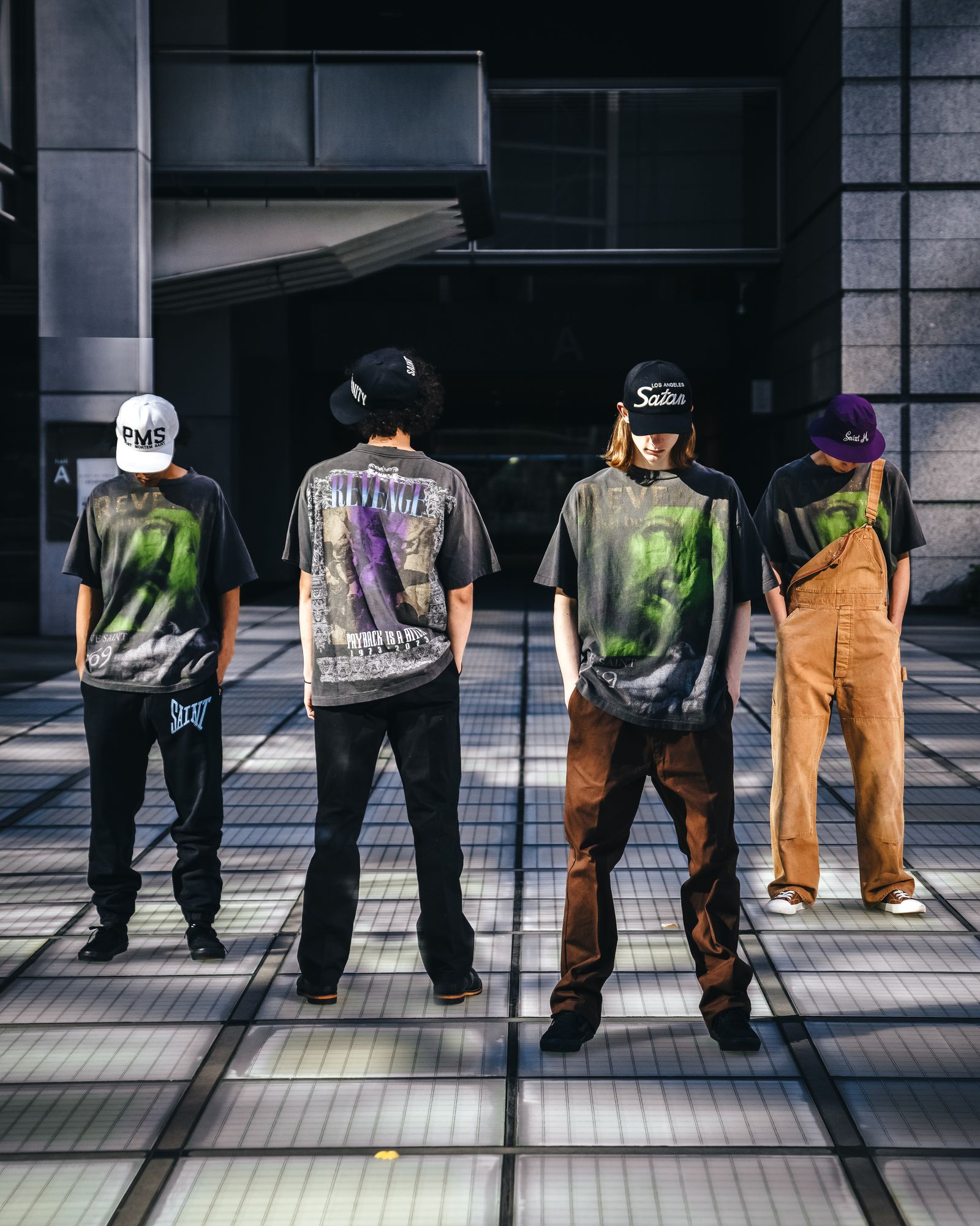 SAINT M×××××× - 【限定品】 SM-S23-0000-085 / BJ_SS TEE / REVENGE