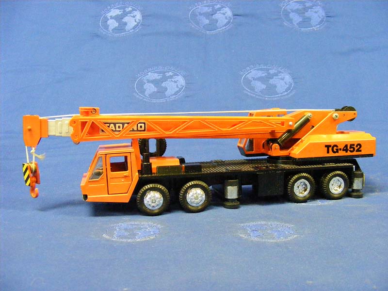 Buffalo Road Imports. Tadano TG-452 hydraulic crane CONSTRUCTION